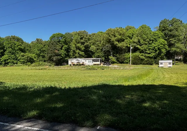 Homes for sale in Woodlawn, TN | 3688 Moore Hollow Rd, Woodlawn, TN 37191 | MLS# 3182831