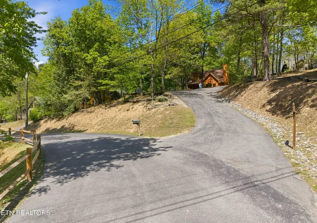 5th image of 3513 Country Pines Way, Sevierville, TN 37876 | MLS# 3302065