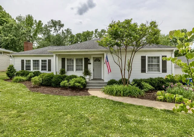 Single family home for sale at 315 Battle Ave, Franklin, TN 37064 | MLS# 3183030
