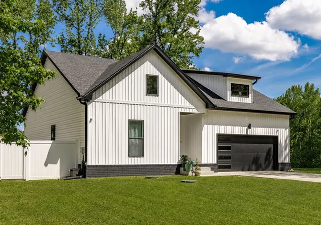 Homes for sale in Greenbrier, TN | 1885 Woodruff Ave, Greenbrier, TN 37073 | MLS# 3184003