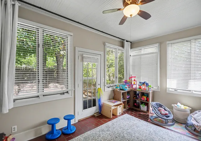 Photo 4 of Single family home for sale at 703 5th Avenue W, Springfield, TN 37172 | MLS# 3183693 | Listing updated on 2026-09-04