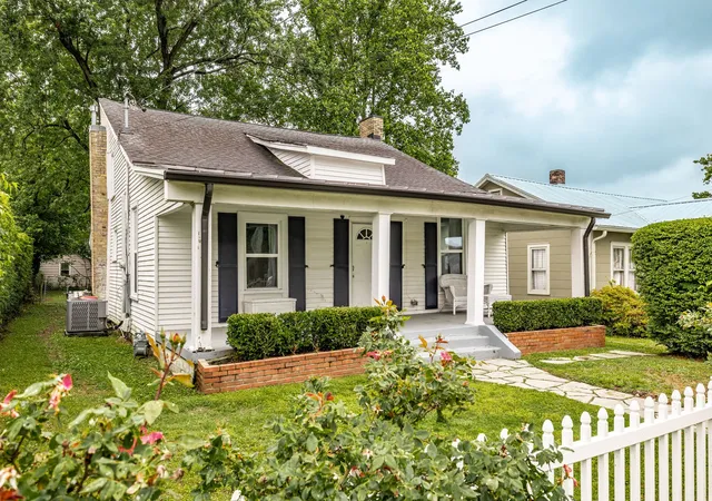 3rd image of 208 22Nd St, Old Hickory, TN 37138 | MLS# 3189985