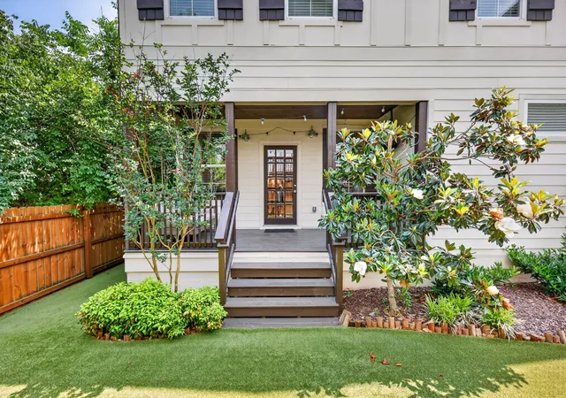 2nd image of 638b Annex Ave, Nashville, TN 37209 | MLS# 3183429