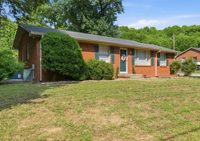 2nd image of 4576 Peytonsville Rd, Franklin, TN 37064 | MLS# 3183224
