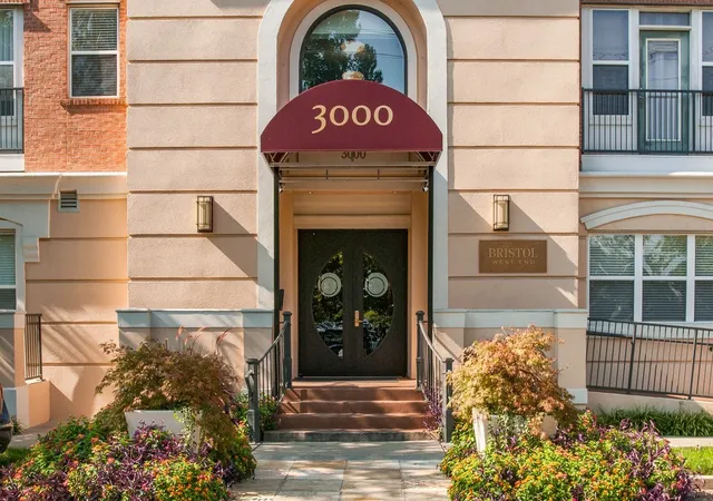 2nd image of 3000 Vanderbilt Pl #413, Nashville, TN 37212 | MLS# 3184010