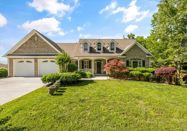 Photo 1 of Single family home for sale at 2177 Riverview Dr, Dandridge, TN 37725 | MLS# 3230390 | Listing updated on 2026-08-18
