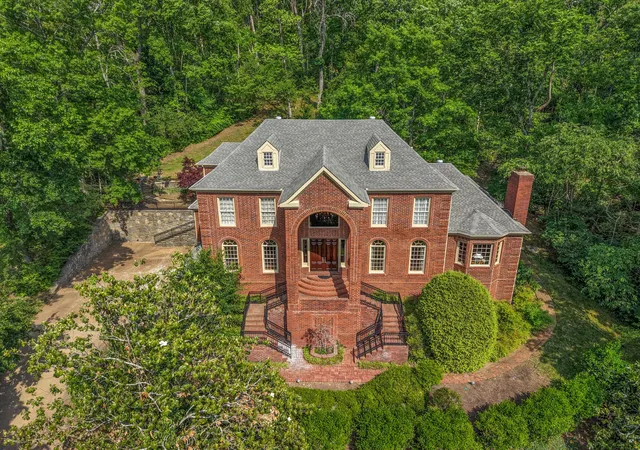 3rd image of 18 Annandale, Nashville, TN 37215 | MLS# 3184945