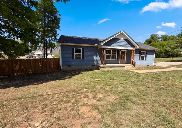 Homes for sale in Lewisburg, TN | 109 Coco Ln, Lewisburg, TN 37091 | MLS# 3183419