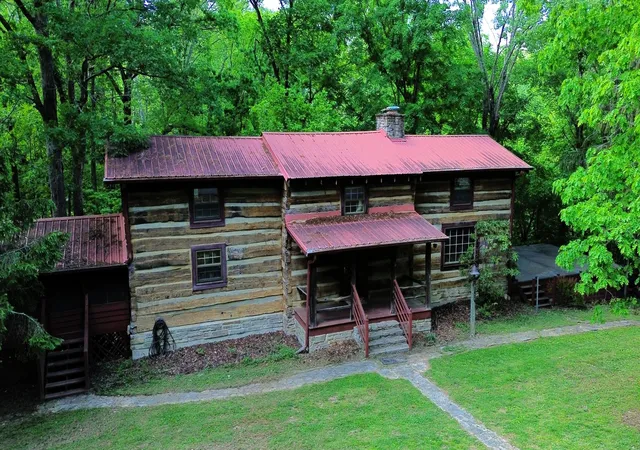 Homes for sale in Greenbrier, TN | 2634 Distillery Rd Sw, Greenbrier, TN 37073 | MLS# 3190781