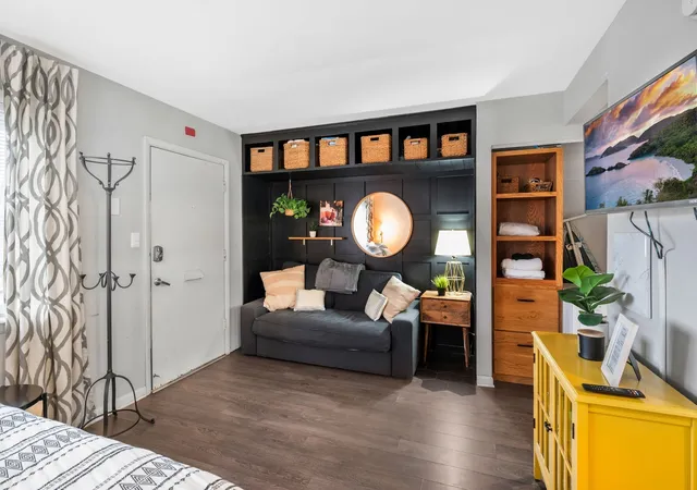 Listing Photo 4 - Condo for sale in building located at 801 Hillview Hts, Nashville, TN 37204 - Unit #212