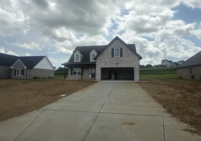 Photo 1 of Single family home for sale at 3180 Dusenburg Dr, Christiana, TN 37037 | MLS# 3183607 | Listing updated on 2026-08-19
