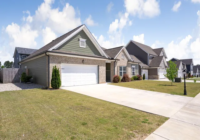 3rd image of 31 Winchester Dr, Rossville, GA 30741 | MLS# 3336586
