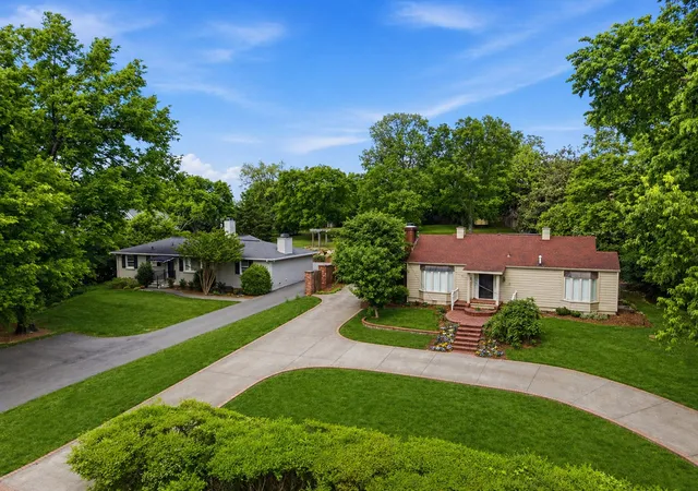 3rd image of 116 Bellevue Dr S, Nashville, TN 37205 | MLS# 3242504