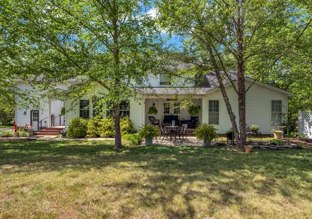 Homes for sale in Castalian Springs, TN | 420 Rock Springs Rd, Castalian Springs, TN 37031 | MLS# 3183695