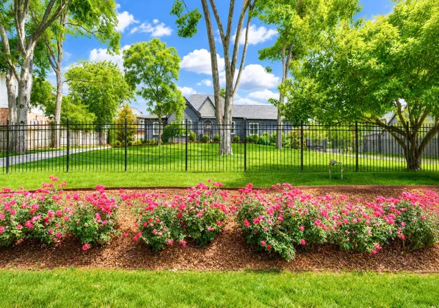 1st image of 2012 Cedar Ln, Nashville, TN 37212 | MLS# 3215888