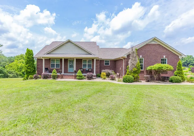 1st image of 234 Glenn Springs Rd, Lawrenceburg, TN 38464 | MLS# 3183792