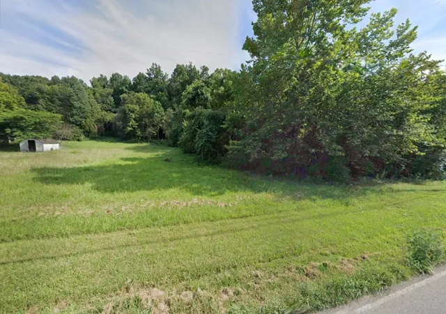2nd image of 7960 Ball Camp Pike, Knoxville, TN 37931 | MLS# 3183688
