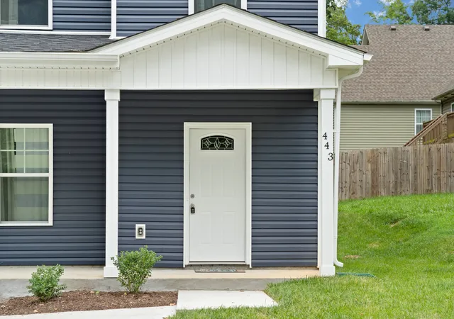 4th image of 443 Reynolds St, Clarksville, TN 37040 | MLS# 3194795
