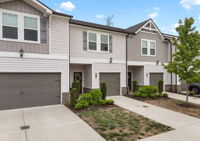 2nd image of 1211 W End Station Dr, Lebanon, TN 37087 | MLS# 3190720