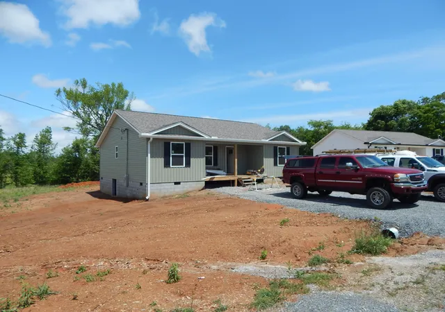 Homes for sale in Etowah, TN | 147 County Road 537, Etowah, TN 37331 | MLS# 3192984