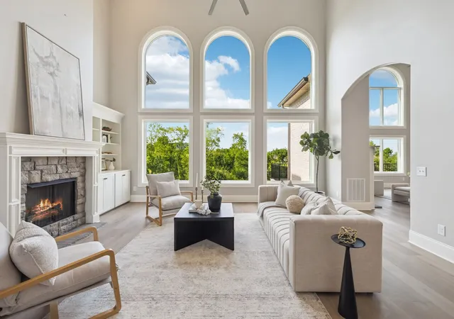 Photo 3 of Mansion for sale at 113 Tattnall Ct, Gallatin, TN 37066 | MLS# 3224272 | Listing updated on 2026-09-14