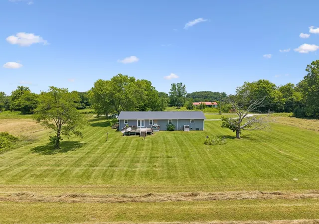 Homes for sale in Summertown, TN | 9 Caldwell Rd, Summertown, TN 38483 | MLS# 3183805