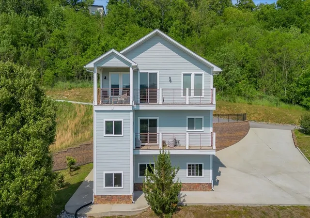 2nd image of 132 Highbridge Dr, Smithville, TN 37166 | MLS# 3185798