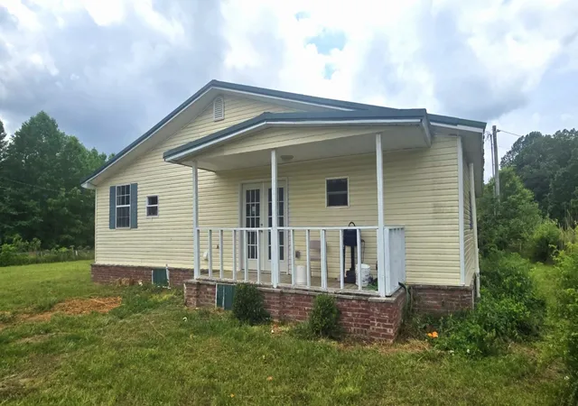 Photo 3 of Single family home for sale at 110 Dr Ibrahim Ln, Summertown, TN 38483 | MLS# 3184459 | Listing updated on 2026-09-23