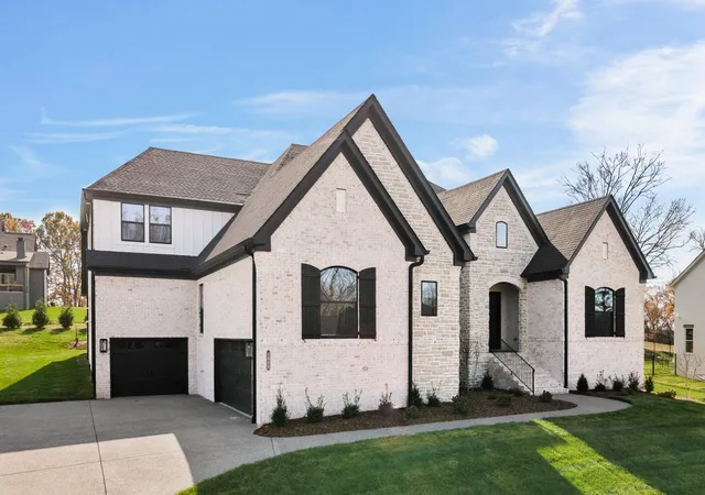 Photo 3 of Sale Pending at 6223 Creole Ln, Arrington, TN 37014 | MLS# 3183956 | Listing updated on 2026-08-20