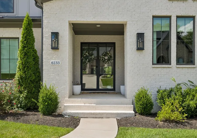 Photo 2 of Single family home for sale at 6133 Open Meadow Ln, Franklin, TN 37067 | MLS# 3335731 | Listing updated on 2026-09-06