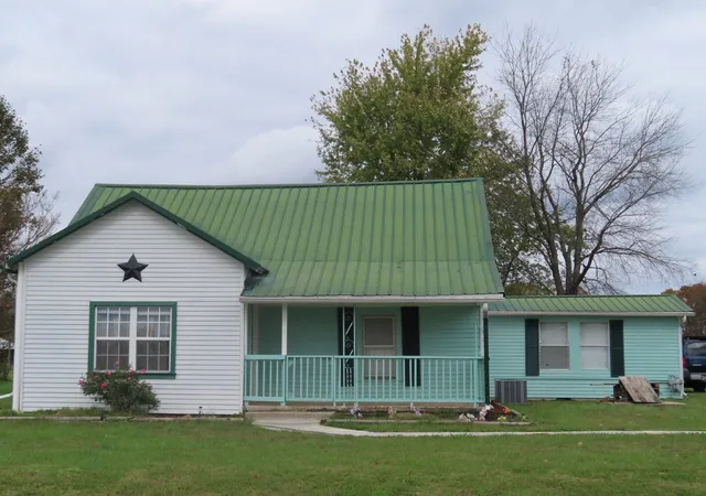 3rd image of 1263 Union Camp Rd, Lafayette, TN 37083 | MLS# 3244871