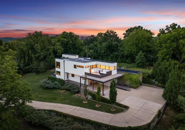 1st image of 6321 E Valley Rd, Nashville, TN 37205 | MLS# 3220346