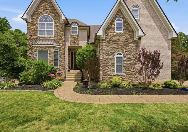 Homes for sale in Fairview, TN | 7106 Pleasant Grove Ct, Fairview, TN 37062 | MLS# 3214685