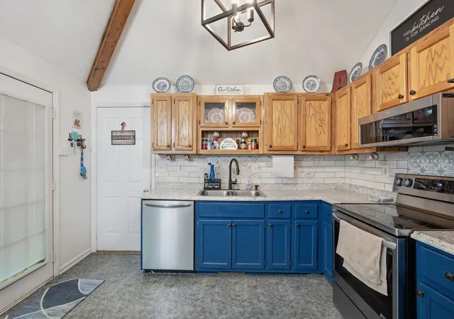 5th image of 107 Valley Rd, Dickson, TN 37055 | MLS# 3184810