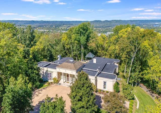 1st image of 515 Hillwood Blvd, Nashville, TN 37205 | MLS# 3184255