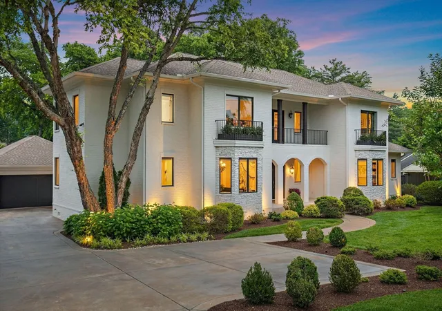 3rd image of 4016 Dorcas Dr, Nashville, TN 37215 | MLS# 3211265