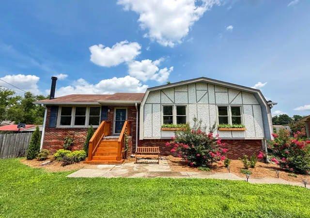 1st image of 119 Susan Dr, Hendersonville, TN 37075 | MLS# 3184532