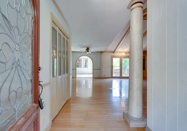 Photo 2 of Single family home for sale at 692 Tanglewood Dr, Woodbury, TN 37190 | MLS# 3184344 | Listing updated on 2026-09-13
