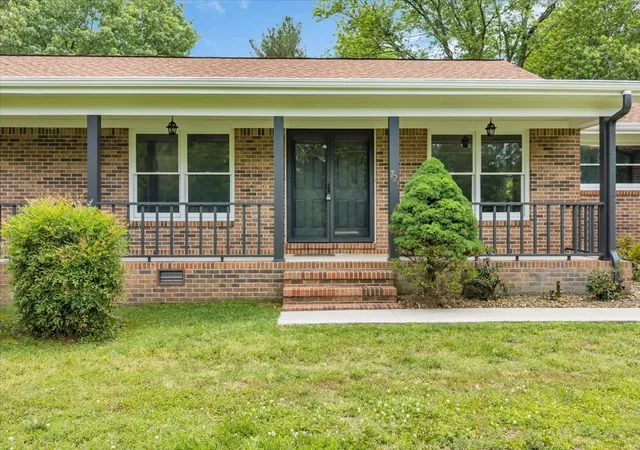 3rd image of 721 Turkey Creek Dr, Tullahoma, TN 37388 | MLS# 3186287