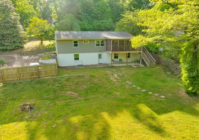 Photo 4 of Single family home for sale at 3616 Thrushwood Dr, Chattanooga, TN 37415 | MLS# 3337067 | Listing updated on 2026-08-30