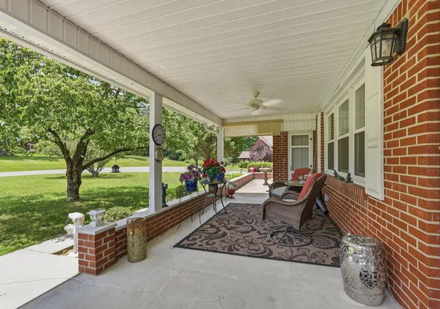 3rd image of 418 Kenway St, Cookeville, TN 38501 | MLS# 3189602