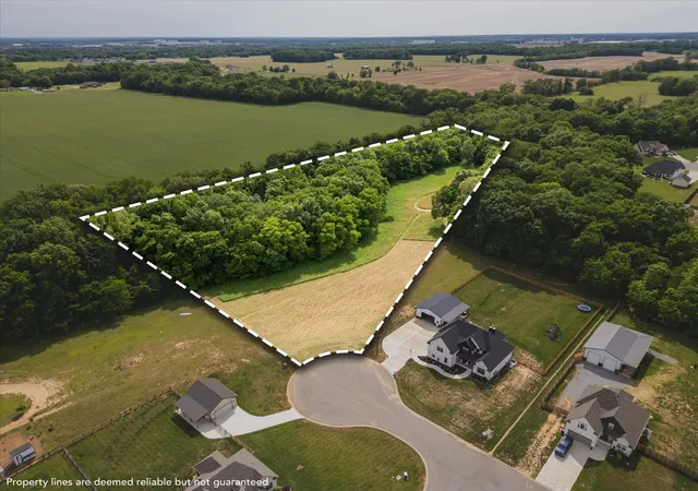 1st image of 4492 Crossroads Dr, Clarksville, TN 37040 | MLS# 3184815