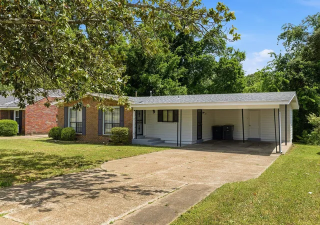 image of 727 Crescent Rd, Memphis, TN 38116 | MLS# 3513255