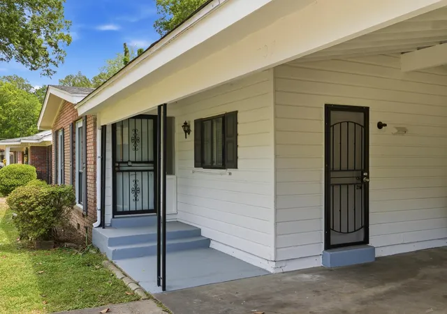 image of 727 Crescent Rd, Memphis, TN 38116 | MLS# 3513255