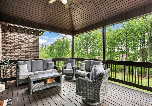 2nd image of 1729 Double R Blvd, Clarksville, TN 37042 | MLS# 3184706