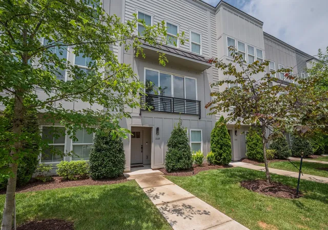 2nd image of 1539 57th Ave N, Nashville, TN 37209 | MLS# 3184882