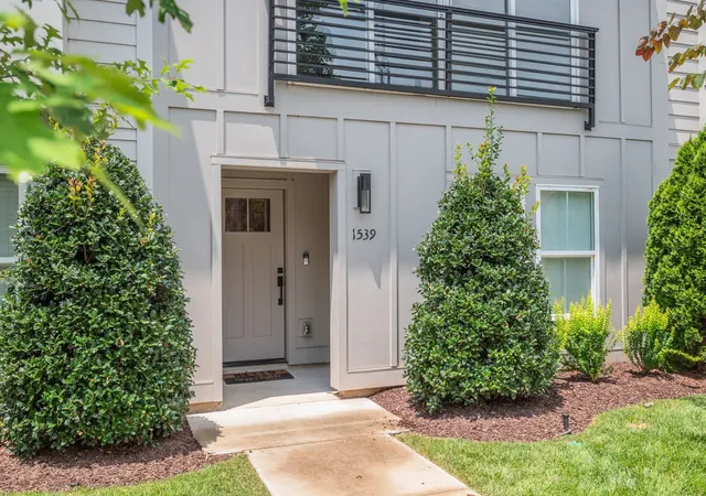 3rd image of 1539 57Th Ave N, Nashville, TN 37209 | MLS# 3184882
