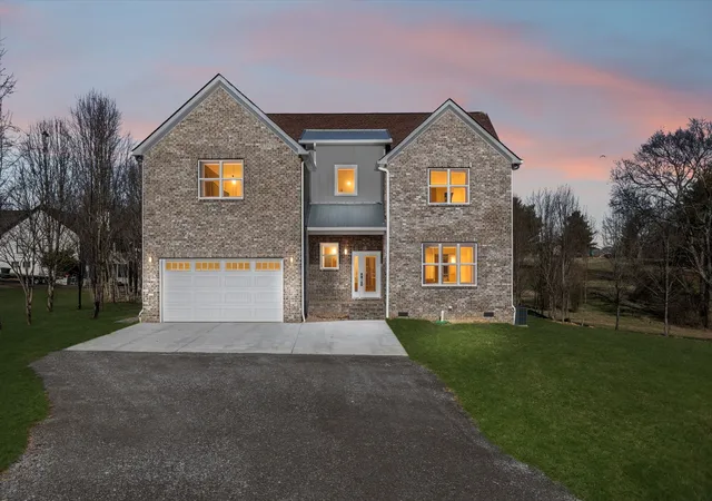 1st image of 1054 Nichols Cir E, Gallatin, TN 37066 | MLS# 3185182