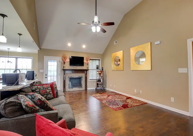 5th image of 2937 Mcmanus Cir, Clarksville, TN 37042 | MLS# 3185007