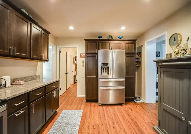 4th image of 311 Oakwood Ln, Paris, TN 38242 | MLS# 3184957